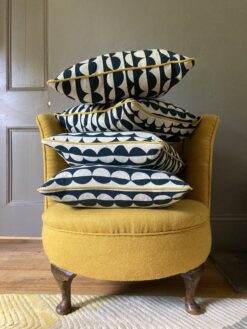 Alternative view of Ada square cushion